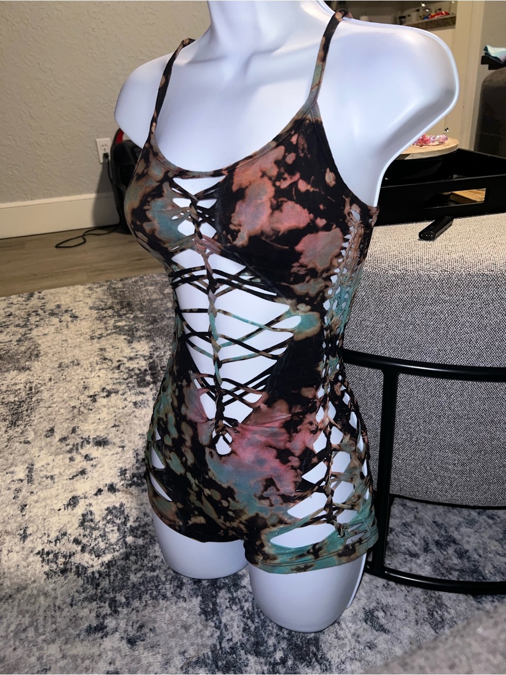 slit weave tie dye bodysuit